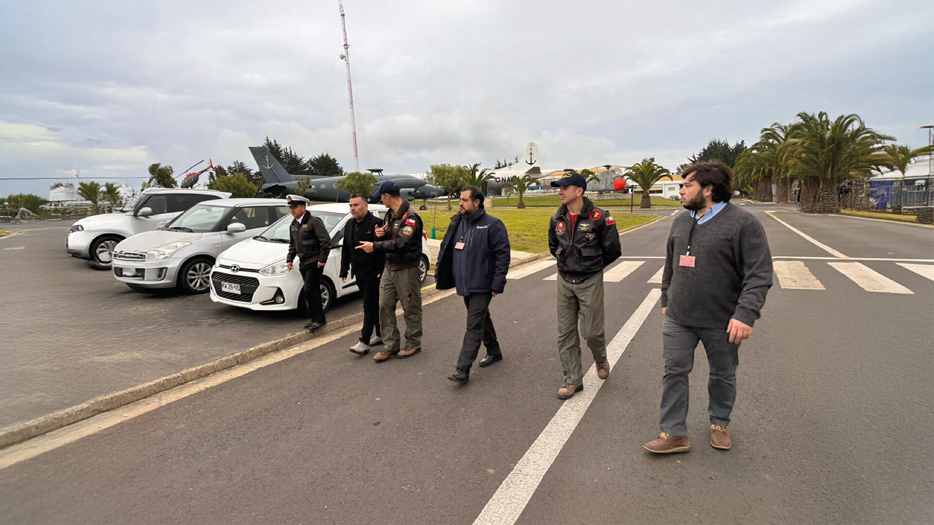 Capacitación a instructores de la Escuela de Aviación Naval 